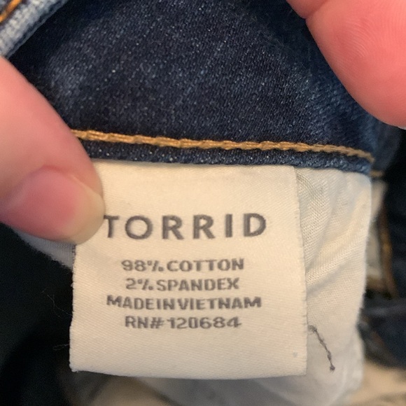 Torrid ripped skinny - Picture 3 of 5